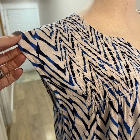 ELLA MOSS Summer Sleeveless Zig Zag Rayon Top - Picture 3 of 11